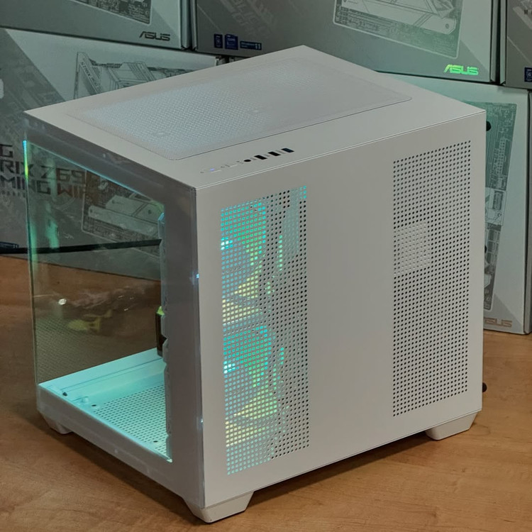 سیستم گیمینگ و استریمینگ STREAMER | گرافیک نسل جدید RTX 5050 و پردازنده Intel Core i5‑13400F | مناسب استریم، تدوین سبک و بازیهای آنلاین | رم 16GB DDR4 3200MHz | حافظه پرسرعت SSD NVMe 500GB به همراه 500GB HDD | پاور Green 530W و کیس گیمینگ AURA GC101M با کولینگ بهینه | ویندوز ۱۱ آماده نصب
