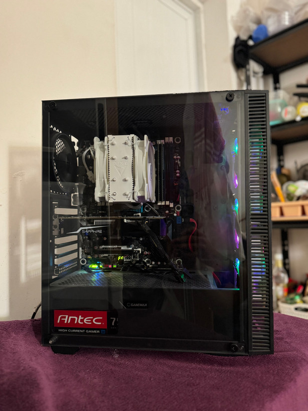 سیستم گیمینگ و اداری FRIENDLY | کیس Arad RGB Mid Tower | گرافیک RX 580 8GB | پردازنده Intel Core i5‑6500 | رم 16GB DDR4 | حافظه SSD 128GB + HDD 500GB | پاور 350W | خنککننده ICE EDGE MINI FS V2.0