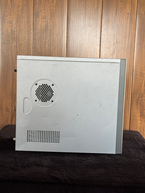 کامپیوتر اقتصادی گیمینگ Class AB | مناسب بازیهای کلاسیک و قدیمی + کاربری سبک و خانگی | AMD Athlon II X2 255 | Radeon HD 5450 1GB | RAM 4GB DDR3 | HDD 160GB | Windows 7 64-bit