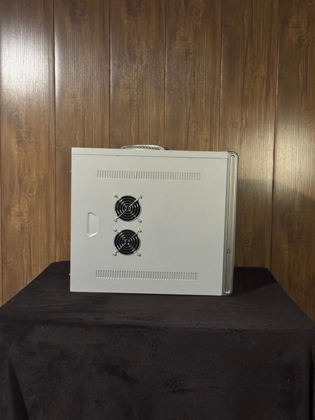 کامپیوتر اقتصادی گیمینگ Class AC | سیستم AMD + NVIDIA اورهال و بازسازیشده | قطعات کارکرده | مناسب بازیهای کلاسیک و قدیمی + کاربری سبک و خانگی | AMD Athlon X2 7450 | ASUS GeForce GT 210 | RAM 4GB Kingston DDR2 | HDD Western Digital Blue 160GB